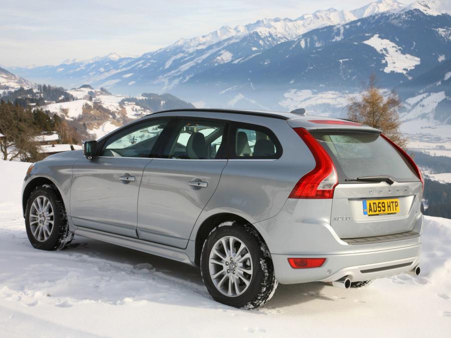  Volvo XC60 R-Design 2009 года  (UK) (фото 28 из 29)
